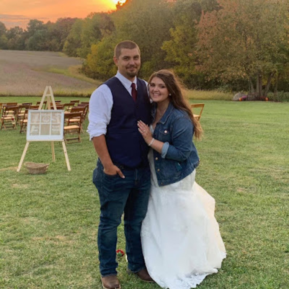 Meet your Posher, Emilee